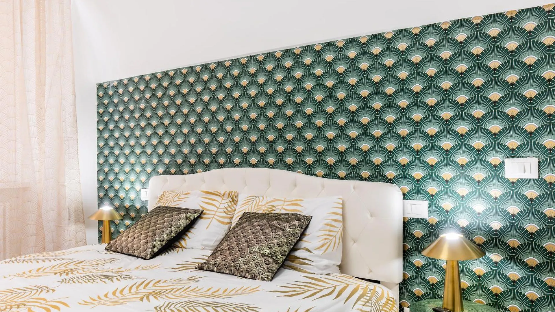 Colosseum Boutique Apartment Rome Italy