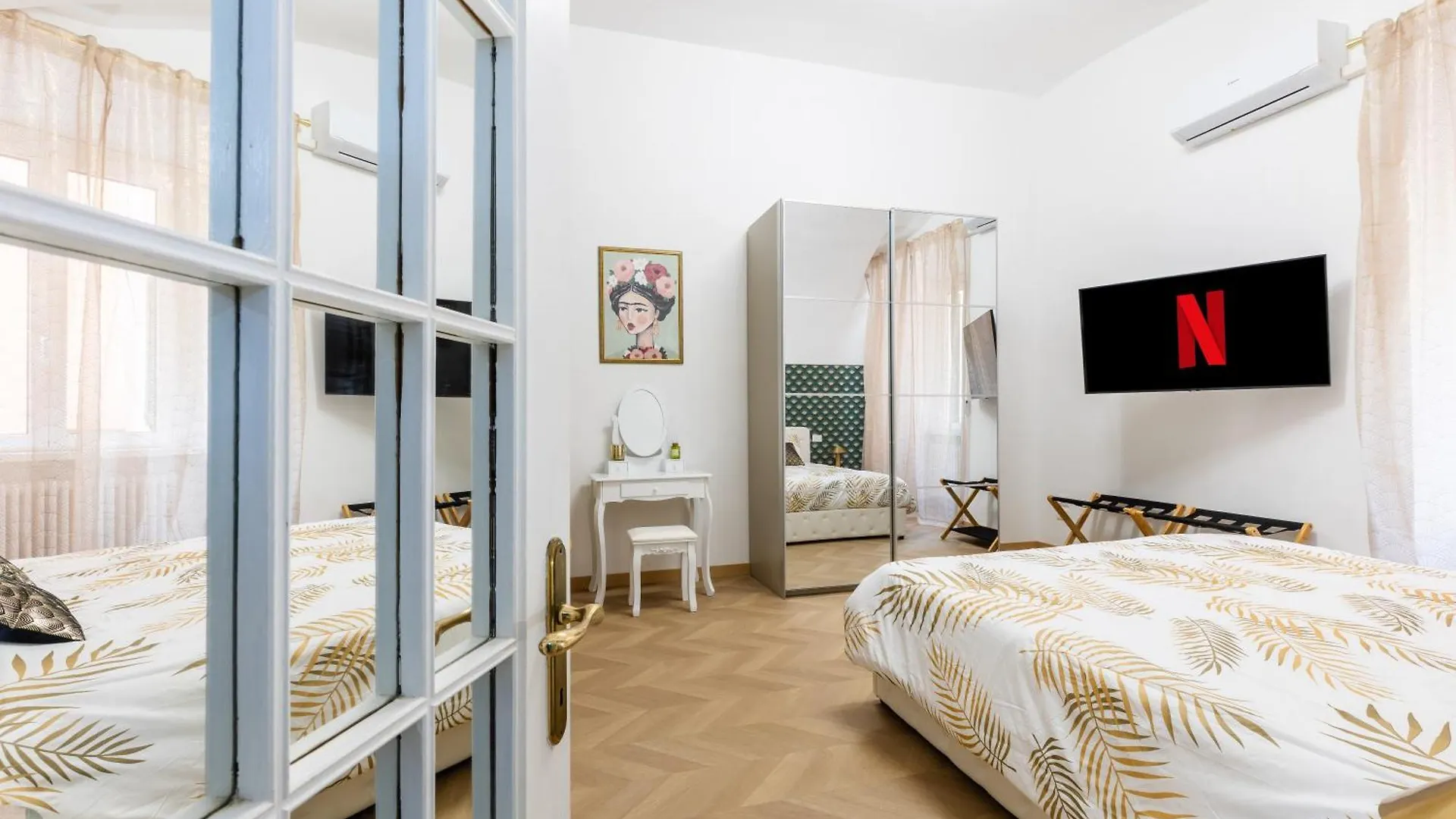 Colosseum Boutique Apartment Rome Italy